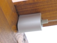 Beispiel Seilspanner Universal mit der Abdeckappe hell grau - Standard