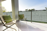 Balkonsichtschutz aus HDPE-Gewebe mit Metallsen und Kordel - Farbe grn-wei